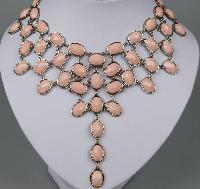 £31.00 - Amazing 1960s Style Festoon Bib Drop Pink Lucite Silver Link Necklace